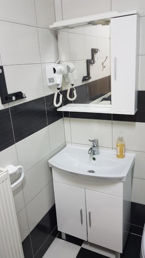 Apartman Zeko Veliki Lovrecan Buitenkant foto